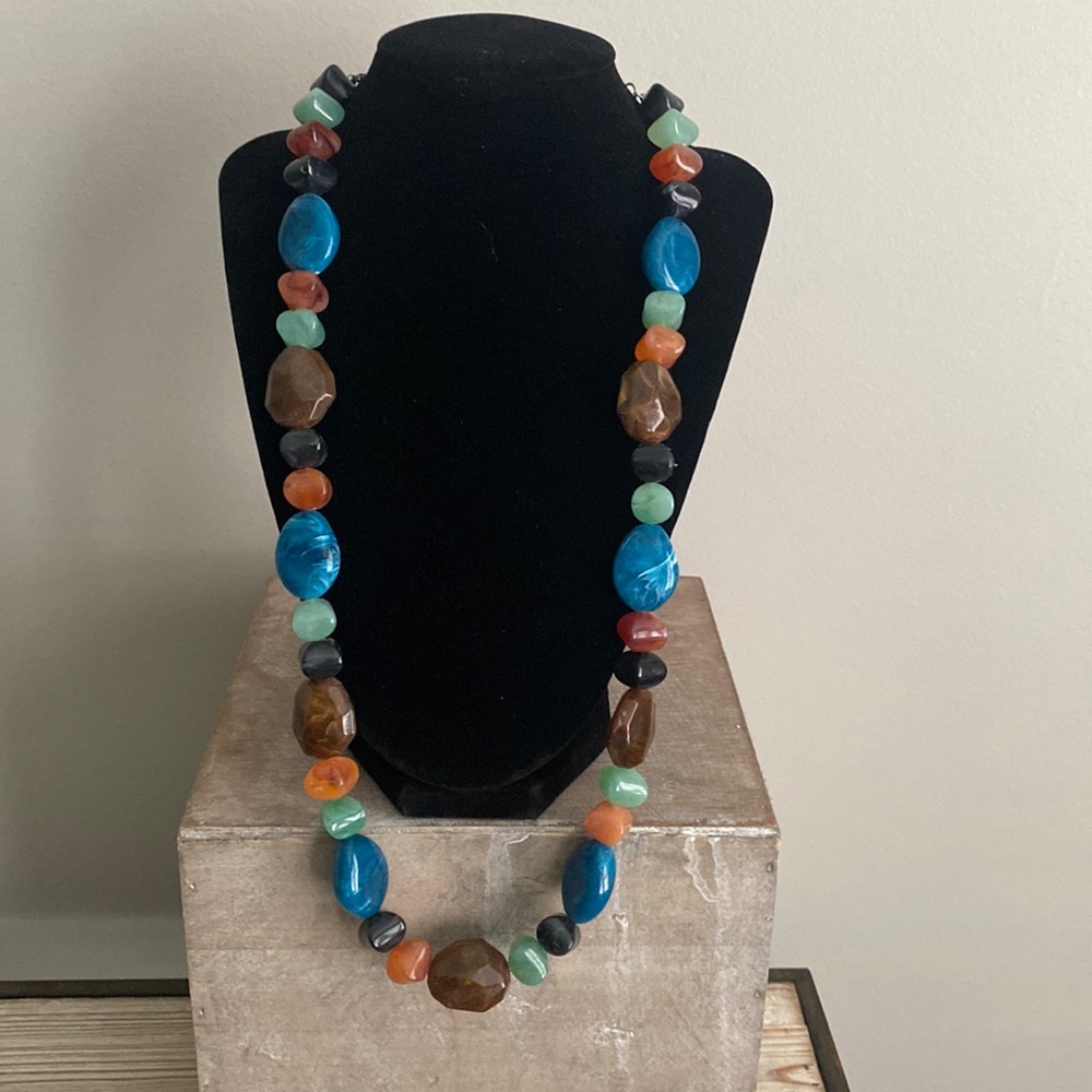 Beaded necklace